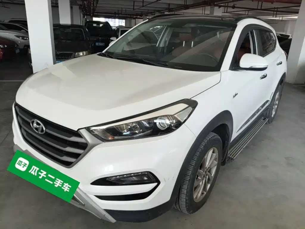 Hyundai Tucson 2015 — фото 2