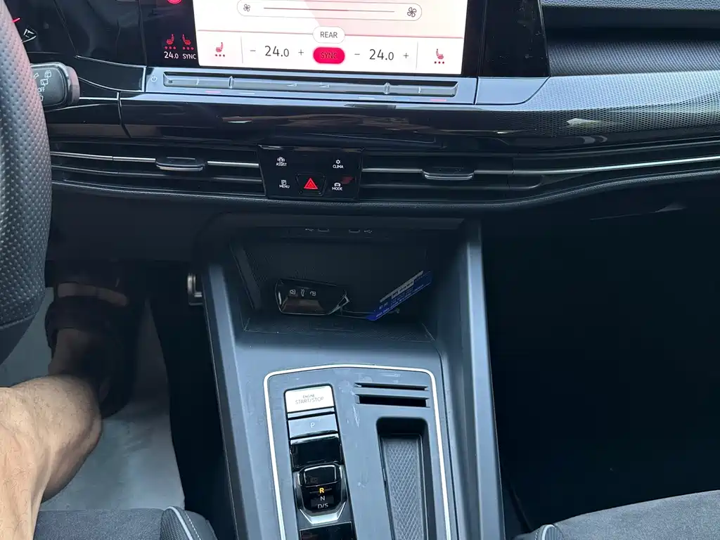 Volkswagen Golf 2023