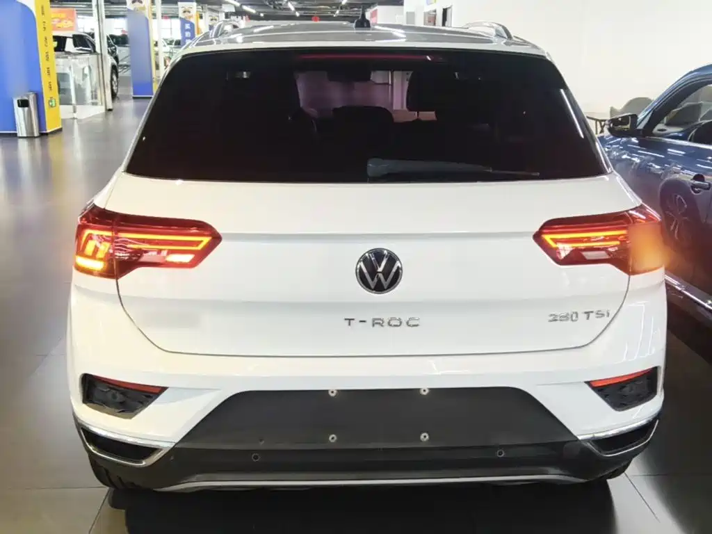 Volkswagen T-Roc 2021 — фото 6