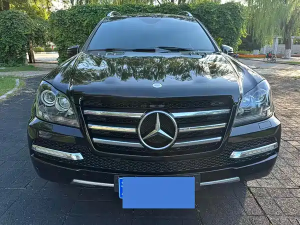 Mercedes-Benz GL-Class 2011
