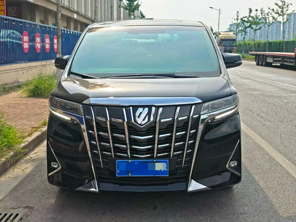 Toyota Alphard 2018 — фото 2