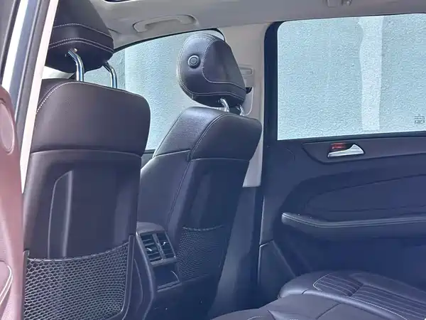 Mercedes-Benz GLE 2017