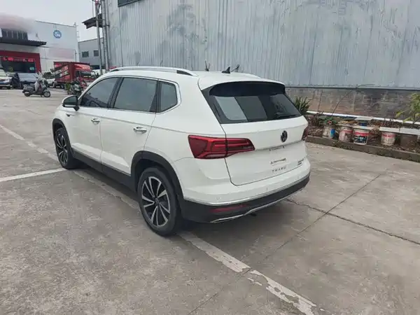 Volkswagen Tharu 2021