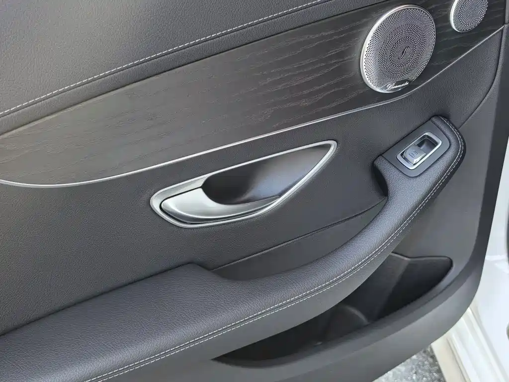 Mercedes-Benz C-Class 2021 — фото 15