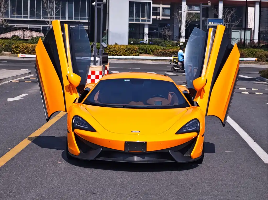 McLaren 540C 2015 — фото 3