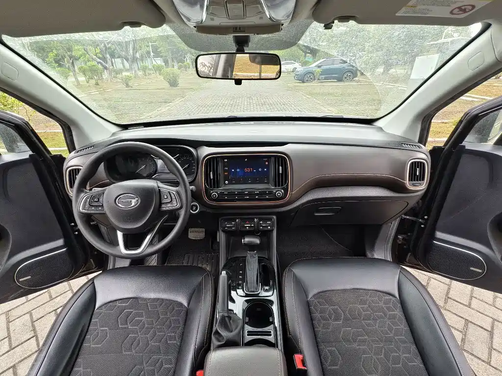 GAC Motor Trumpchi GS3 2018 — фото 14