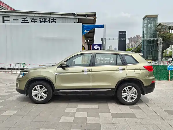 Changan CS75 2014