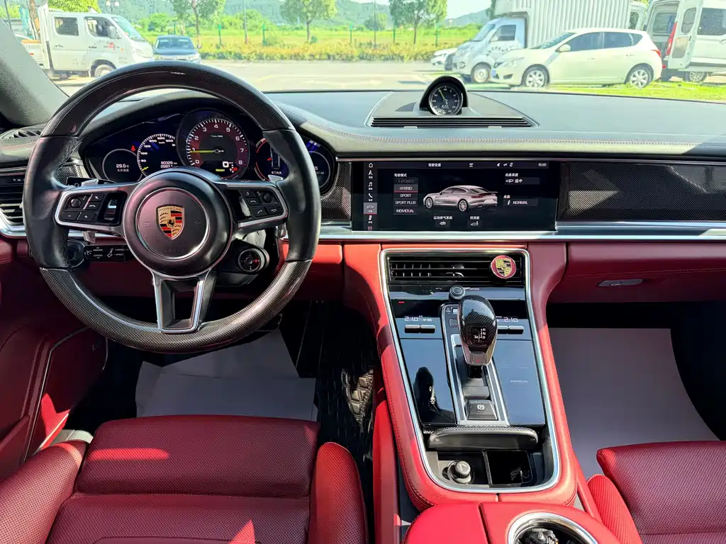 Porsche Panamera New Energy 2019 — фото 10