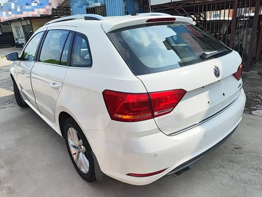 Volkswagen Gran Lavida 2015