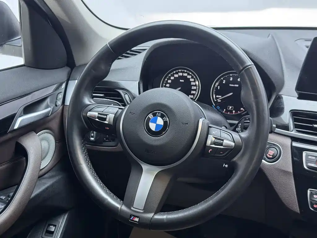 BMW X1 2023 — фото 6