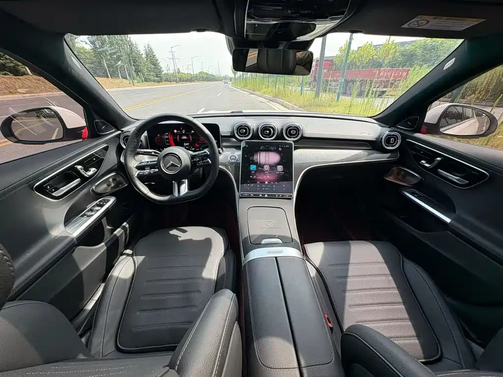 Mercedes-Benz C-Class 2026