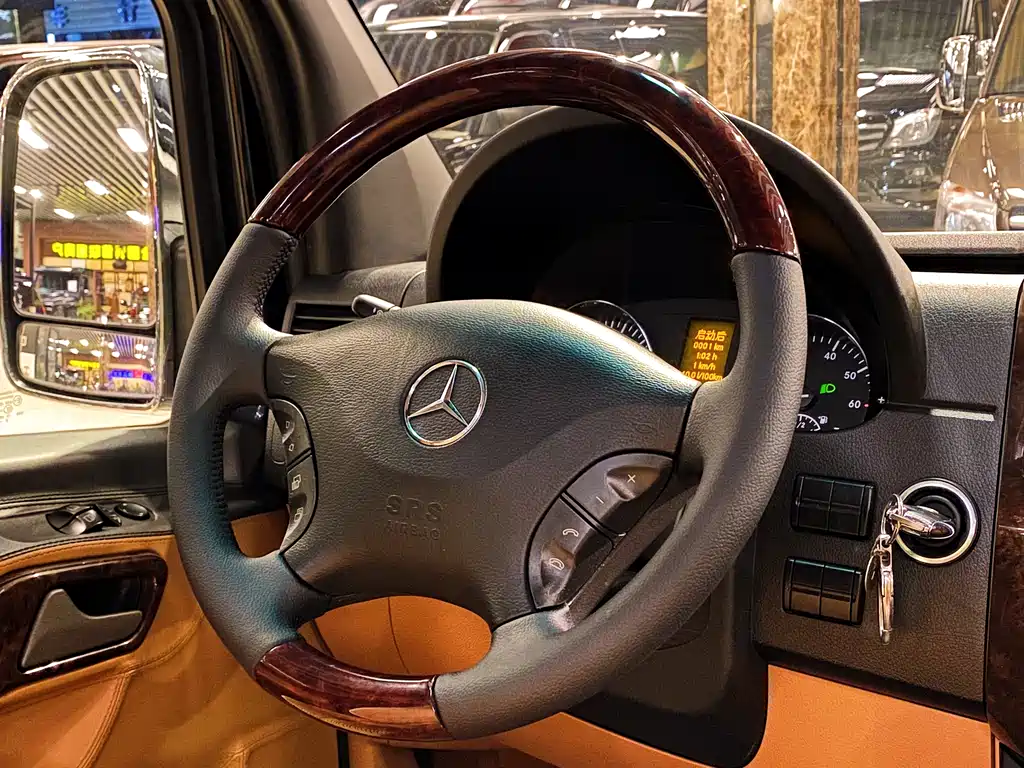 Mercedes-Benz Sprinter 2016 — фото 17
