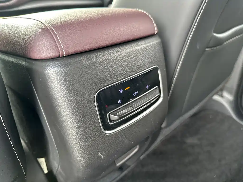 GAC Motor Trumpchi M6 2024 — фото 14
