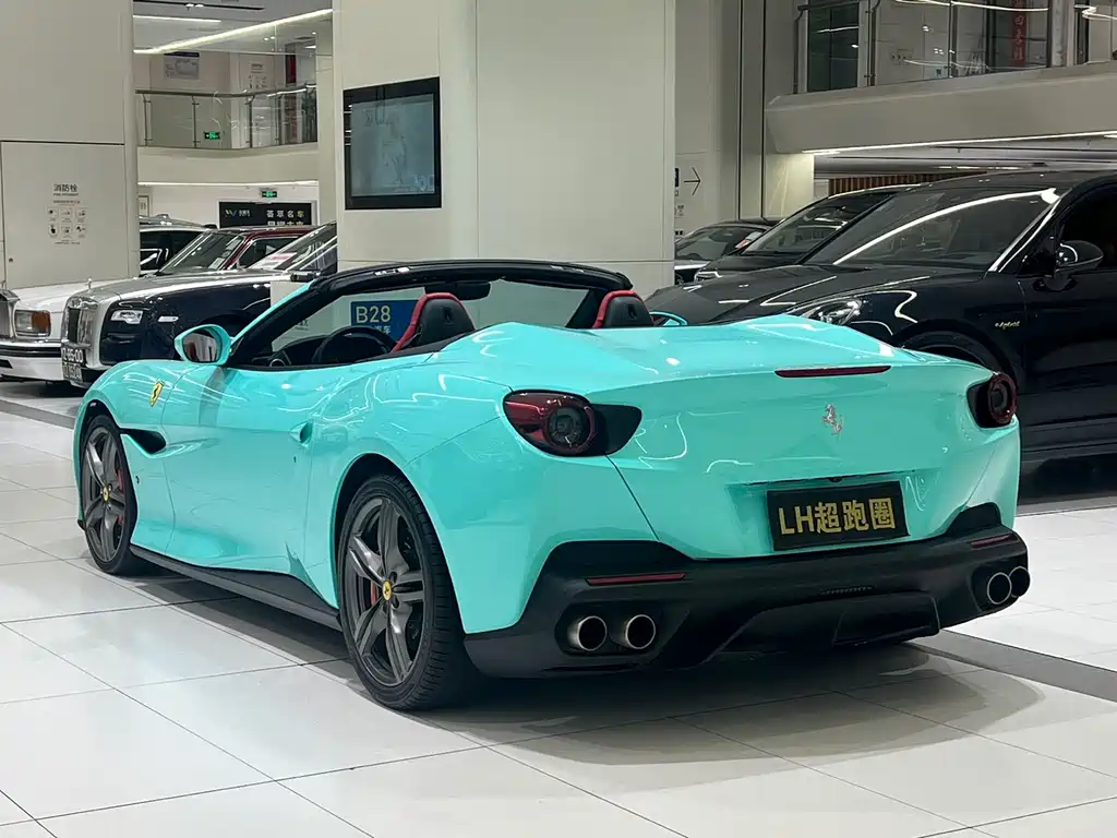 Ferrari Portofino 2019 — фото 15