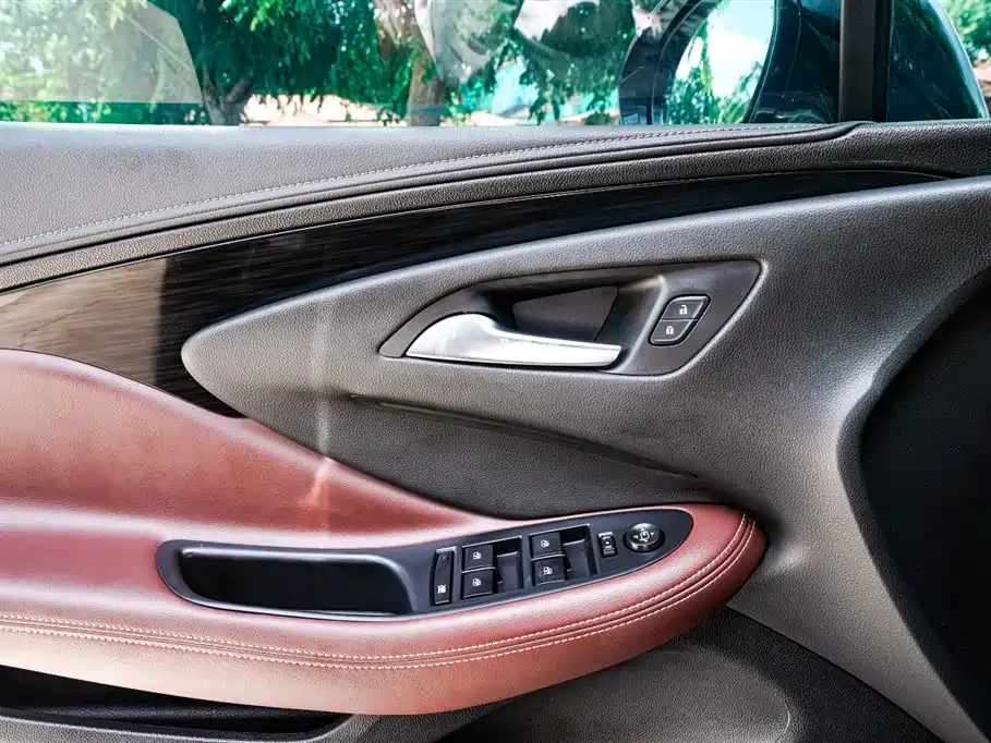 Buick Envision Plus 2022 — фото 14