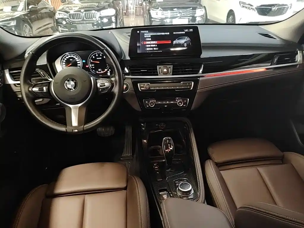 BMW X2 2022 — фото 10