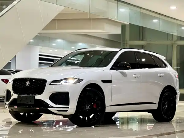 Jaguar F-PACE 2023