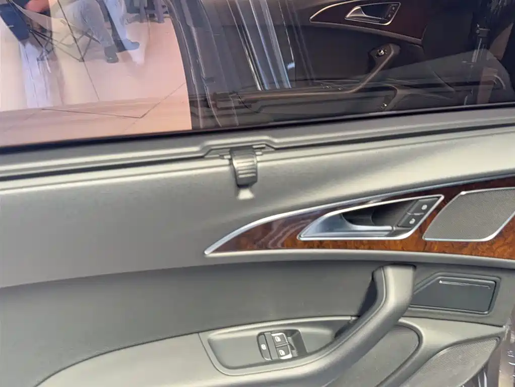 Audi A6L 2018 — фото 2