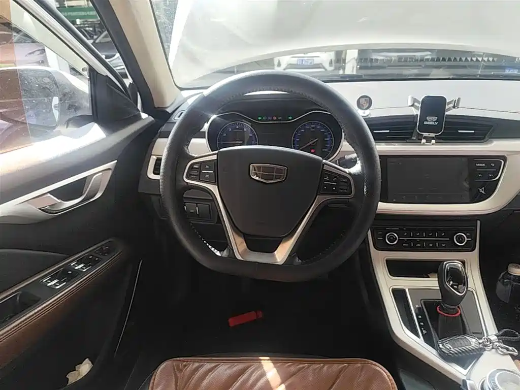 Geely Vision 2018 — фото 11