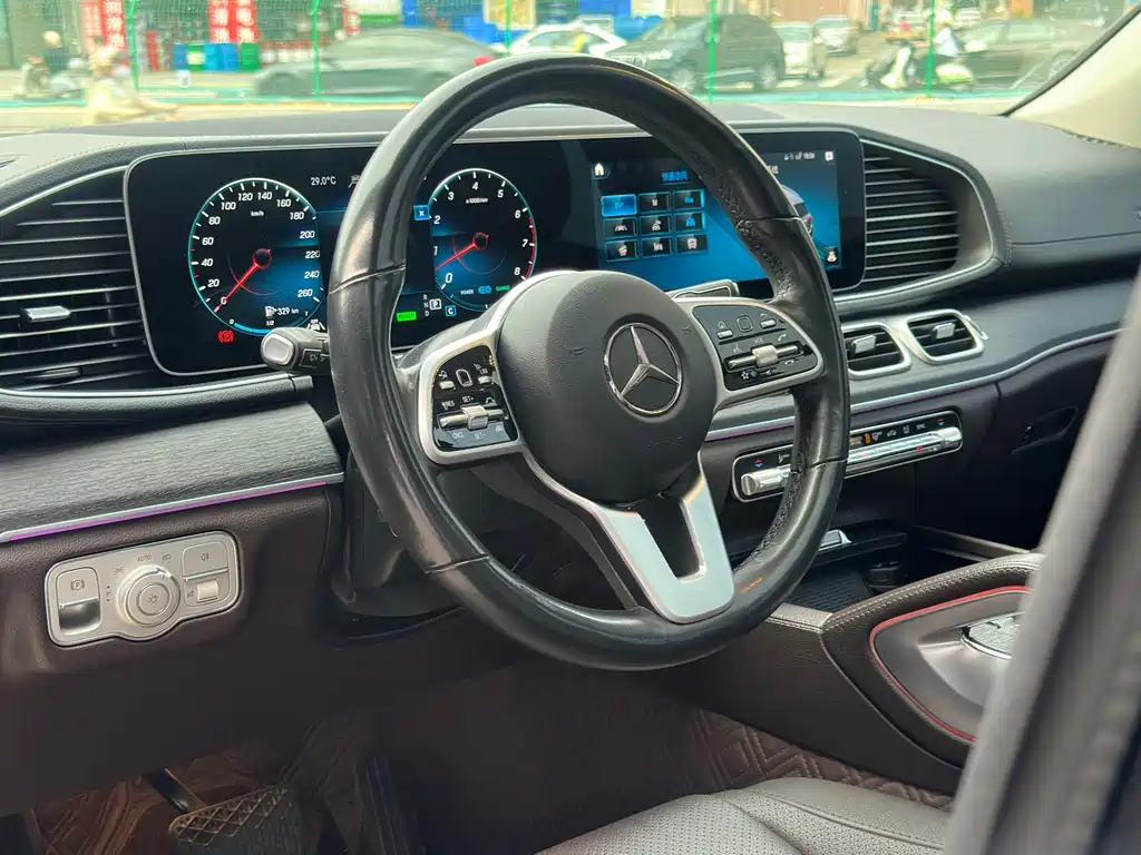 Mercedes-Benz GLE 2021 — фото 11