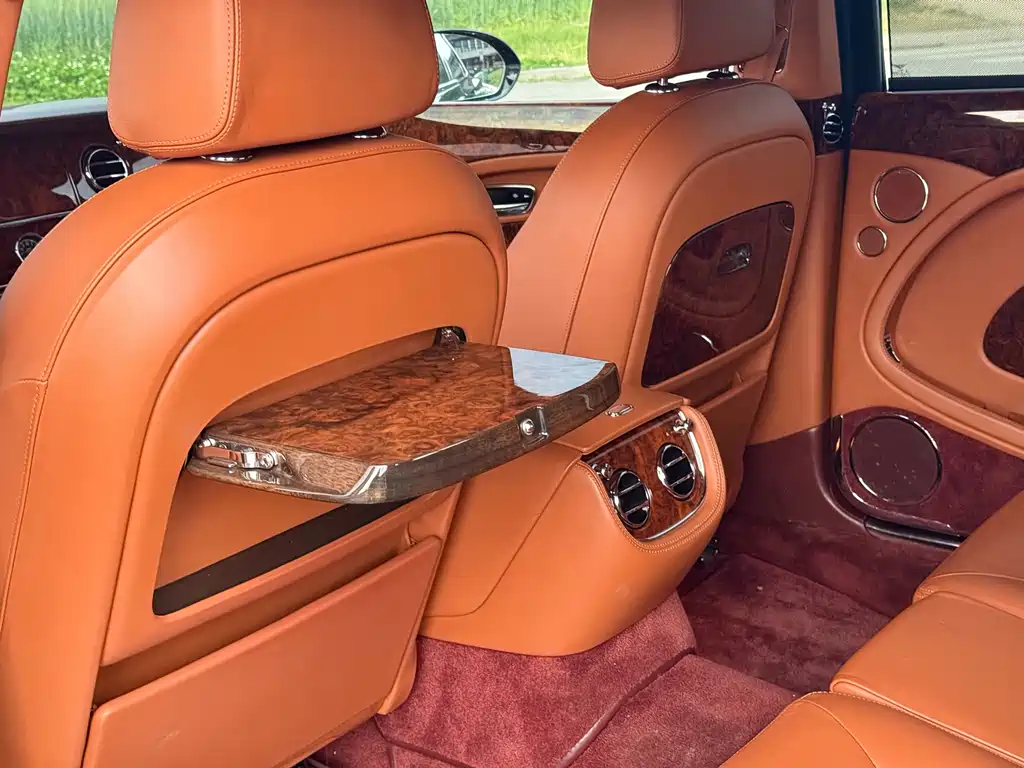 Bentley Mulsanne 2012 — фото 19