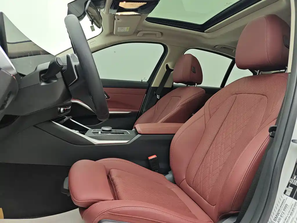 BMW 3 Series 2023 — фото 15