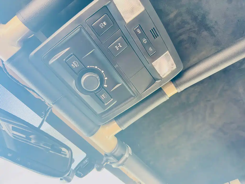 Toyota  2017 — фото 16