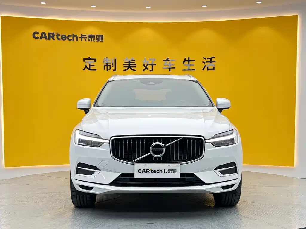 Volvo XC60 2021 — фото 2