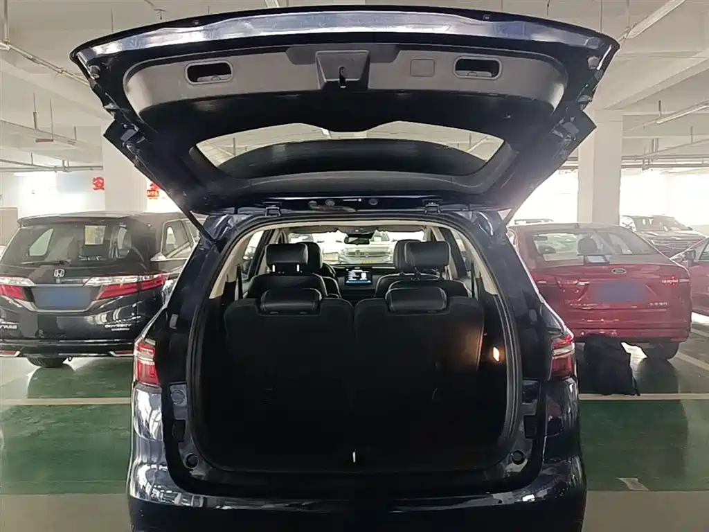 BYD MAX 2020 — фото 19