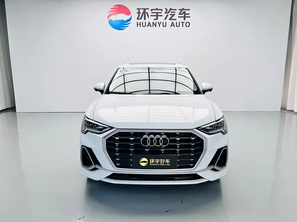 Audi Q3 2023 — фото 2