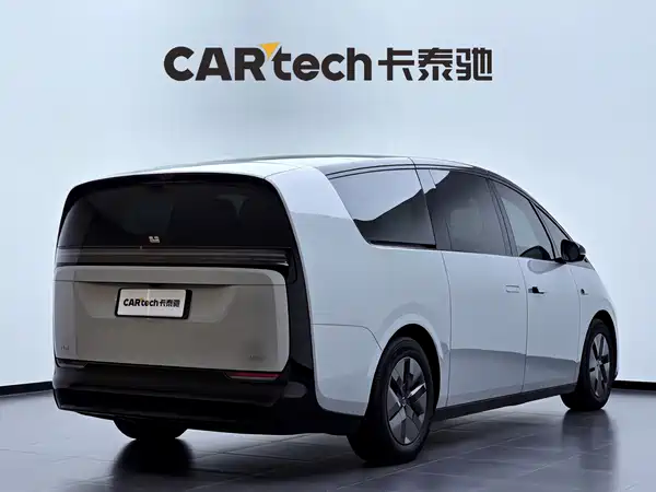 Li Auto MEGA 2024