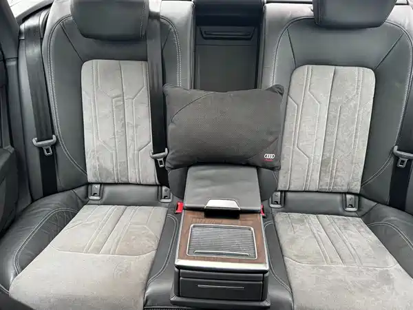 Audi A6L New Energy 2020
