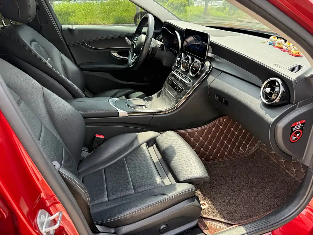 Mercedes-Benz C-Class 2018 — фото 10