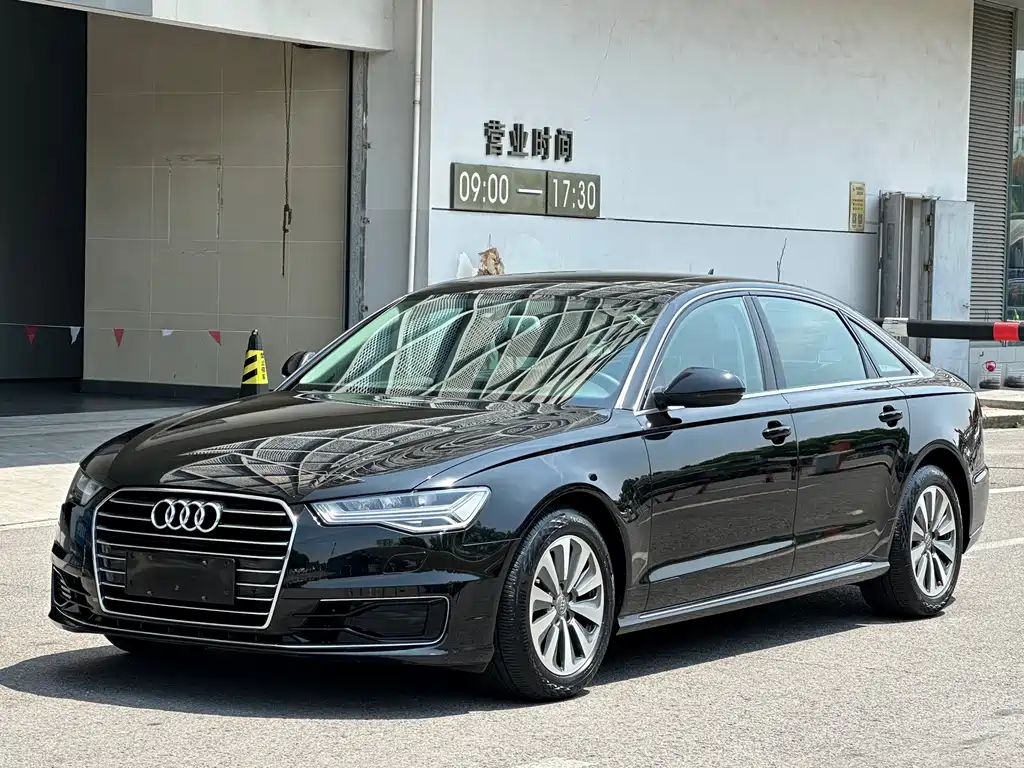Audi A6L 2017 — фото 1