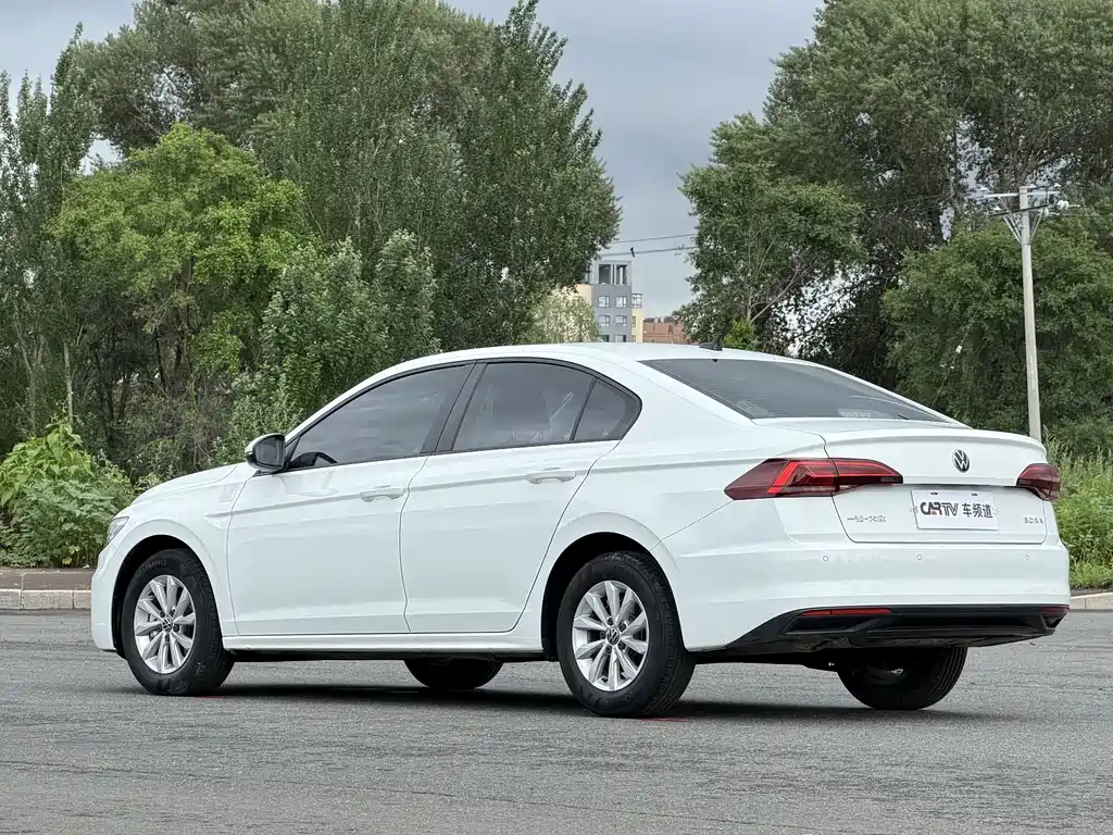Volkswagen Bora 2022