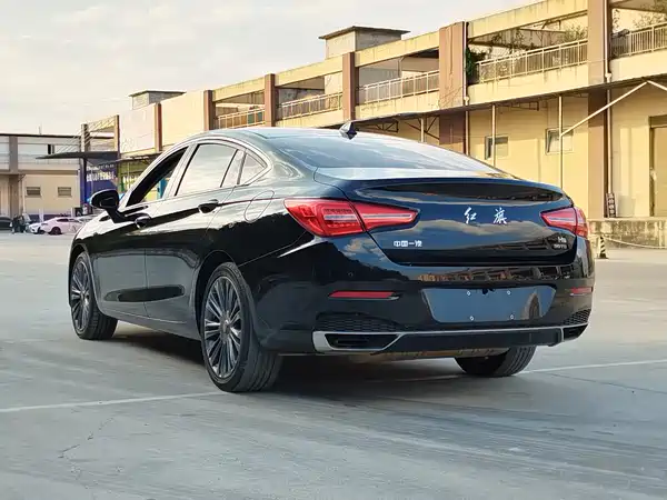 Hongqi H5 2021