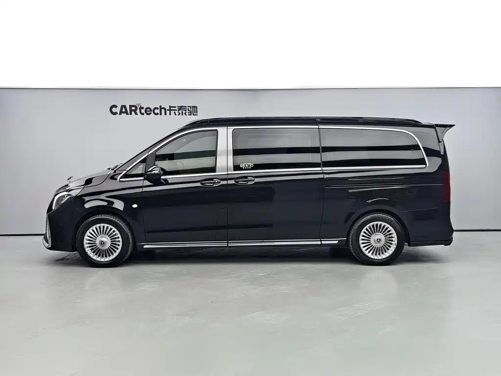 Mercedes-Benz Vito 2023 — фото 3