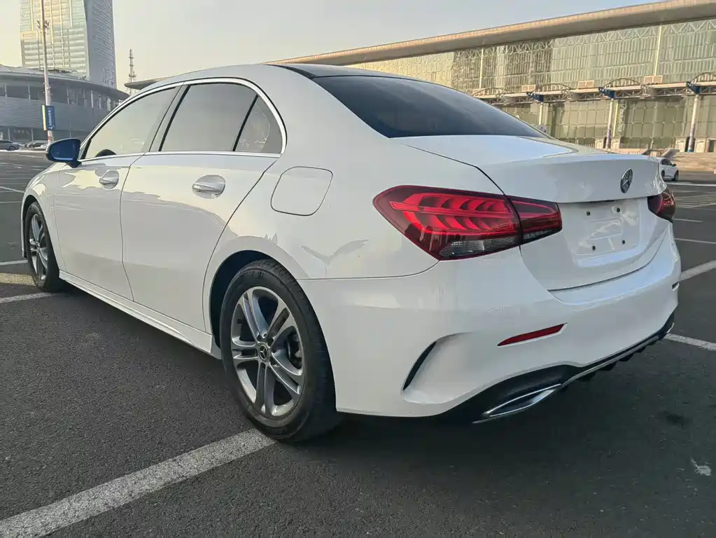 Mercedes-Benz A-Class 2021 — фото 8