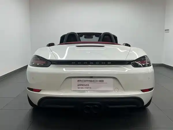 Porsche 718 2025