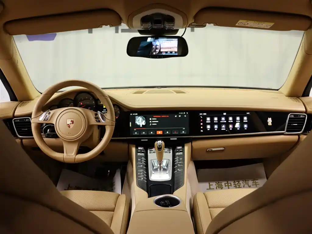 Porsche Panamera 2015 — фото 13