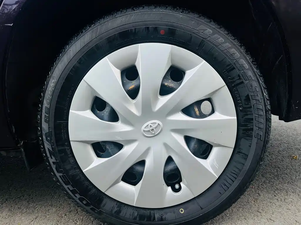 Toyota Vios 2018 — фото 13