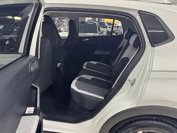 Volkswagen Tharu 2025