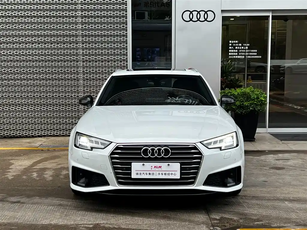 Audi A4 2020 — фото 2