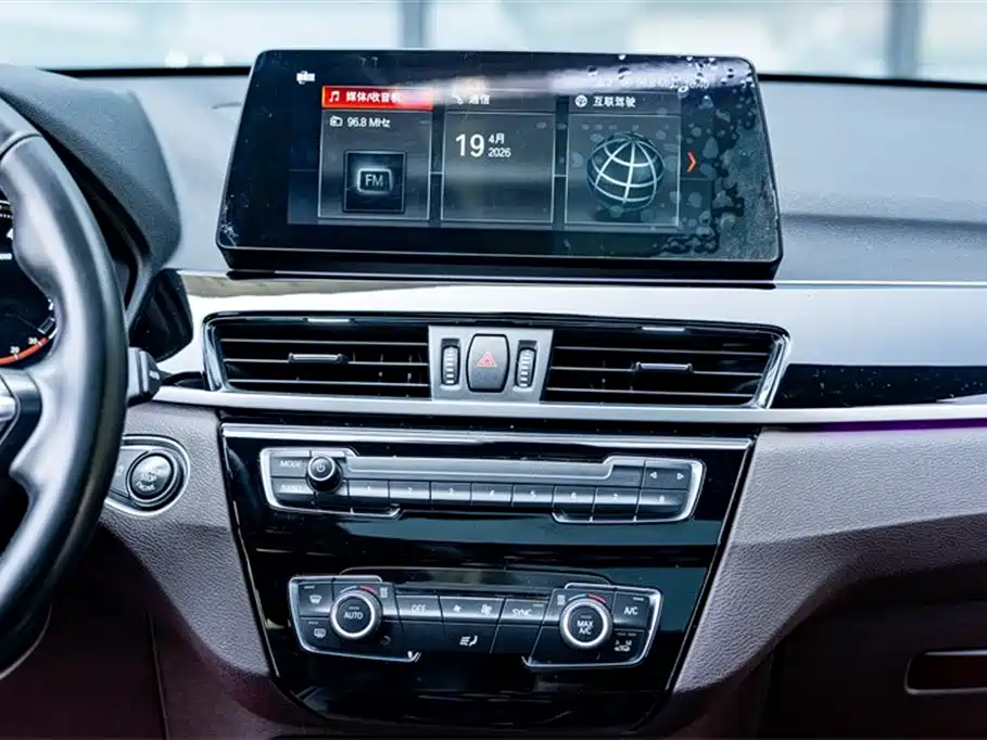 BMW X1 2021 — фото 13