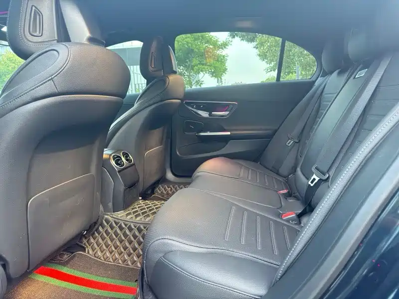 Mercedes-Benz C-Class 2023 — фото 8