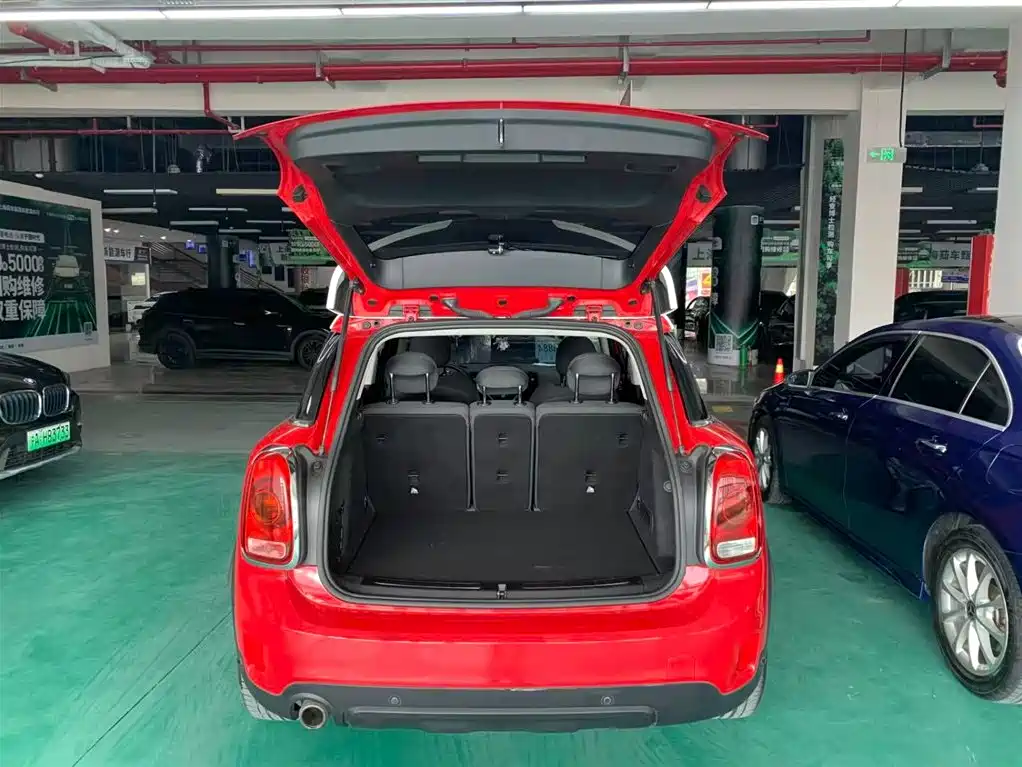 MINI Countryman 2019 — фото 14