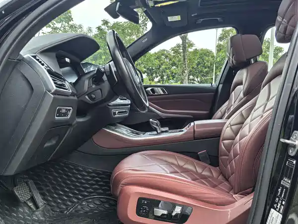 BMW X5 2022