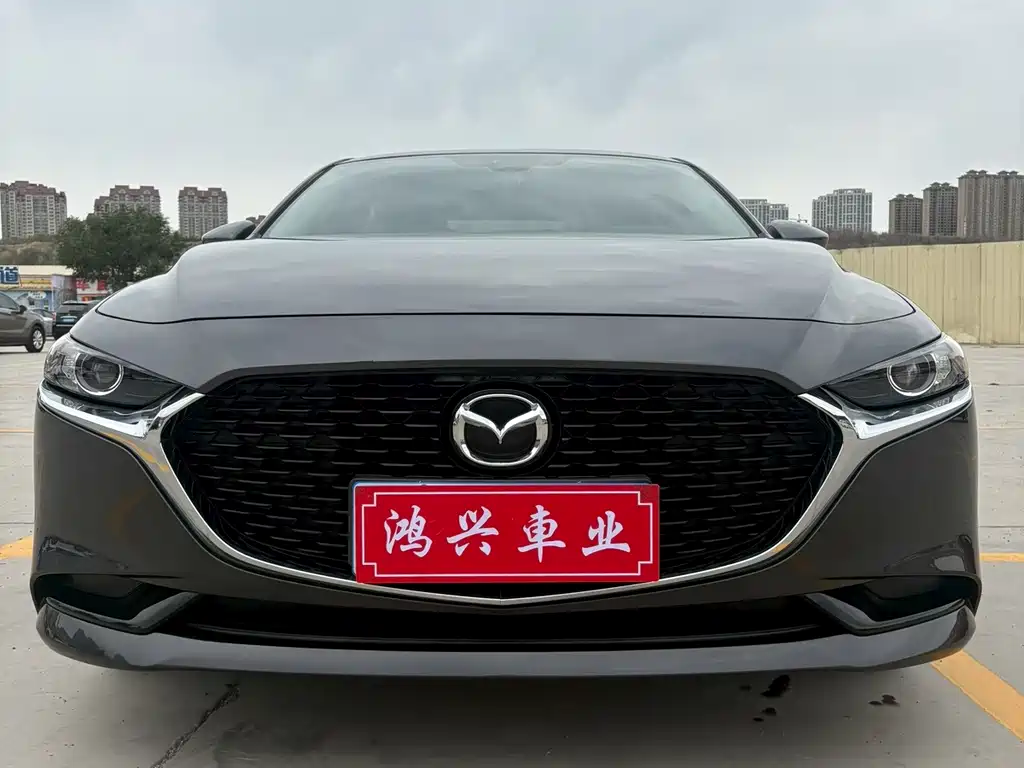 Mazda 3 Axela 2025