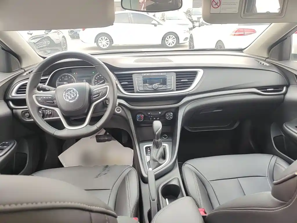 Buick Excelle 2018 — фото 10