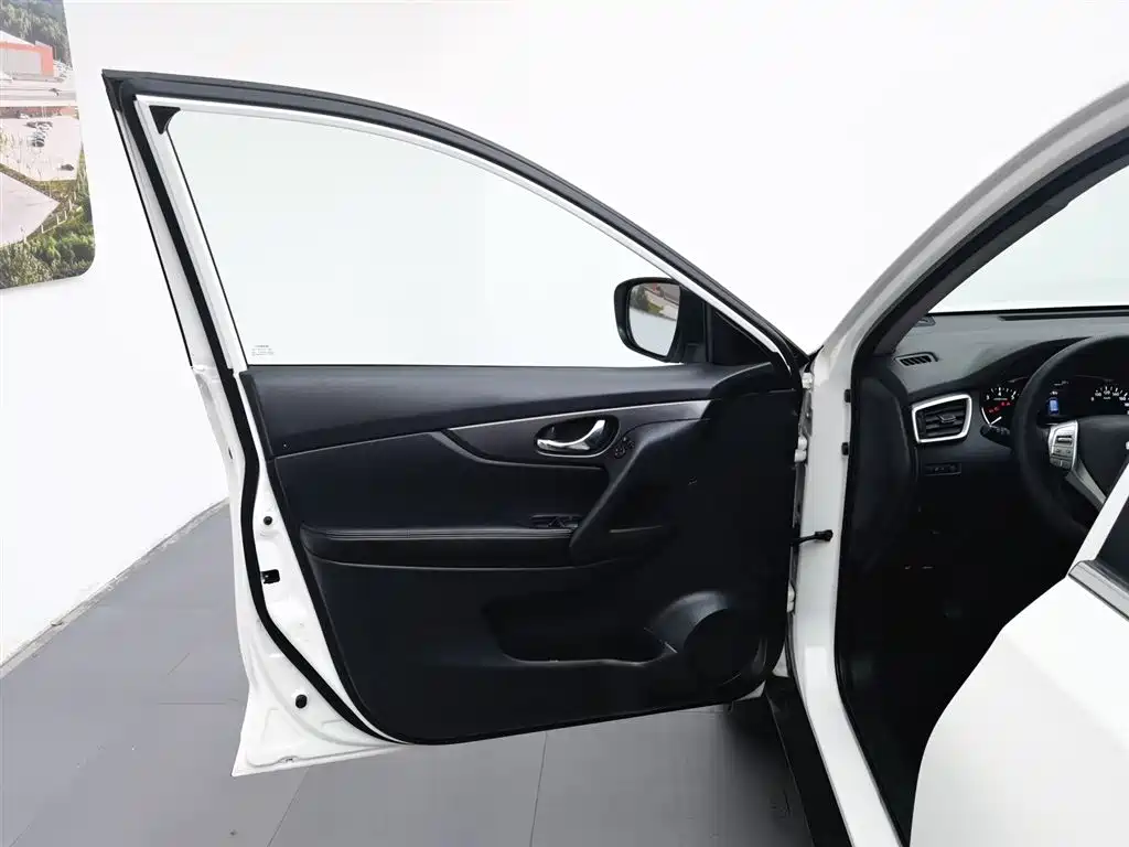 Nissan X-Trail 2016 — фото 8